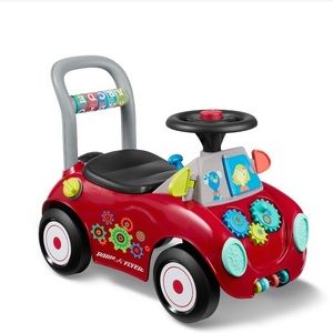 Radio Flyer Busy Buggy Ride-On